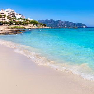 Cuatro playas españolas para enamorarte