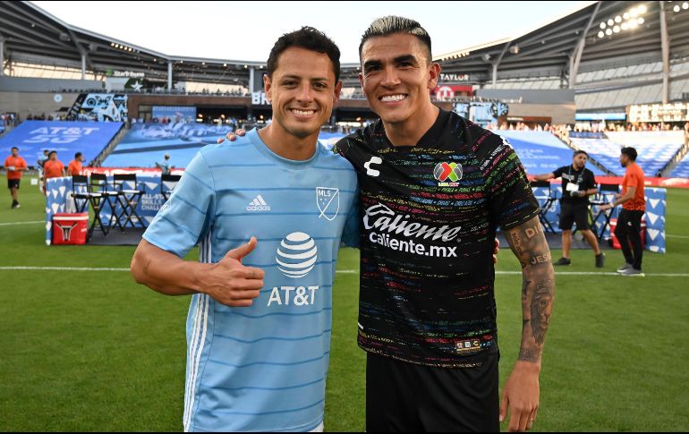 Javier Hernández es el capitán de la MLS, mientras que Luis Reyes es uno de siete Zorros en el juego. IMAGO7/E. Espinosa