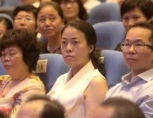 Yang Huiyan (en el centro) es la mujer más rica de Asia. ALAMY