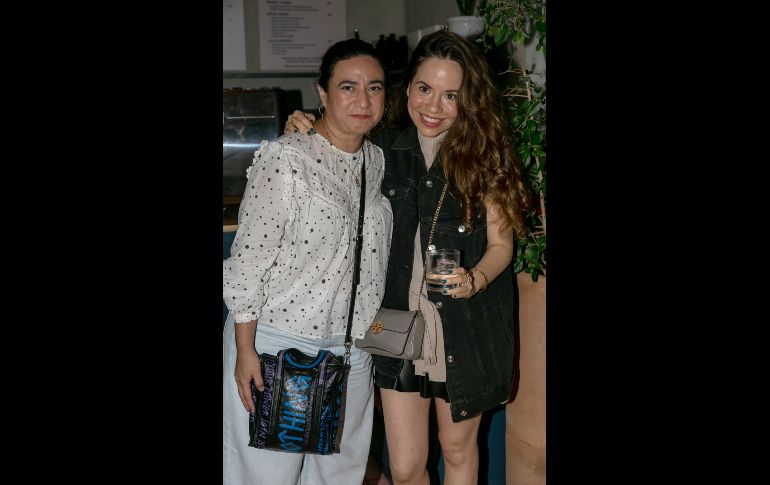 Claudia Elizondo y Ana Victoria Martínez. GENTE BIEN JALISCO/Jorge Soltero