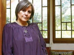 La chilena, según el jurado, renueva la reflexión sobre la literatura, el lenguaje y el poder en el cambio de siglo. ESPECIAL/UNAM