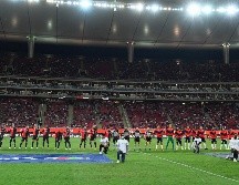 En esta edición del Chivas vs Atlas, el Rebaño será local, y el conjunto rojiblanco dio a conocer que pondrá mano dura contra los barristas que busquen ingresar al Estadio Akron. IMAGO7