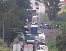 El accidente ocurrió alrededor de las 12:20 horas, cerca de un restaurante y un centro de espectáculos. ESPECIAL /