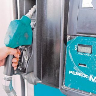 Reducen subsidio a gasolina Magna