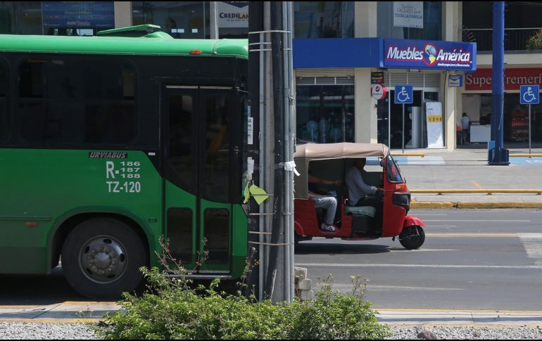 Los mototaxistas podrán trabajar siempre y cuando tengan licencia, estén registrados y se limiten a una zona determinada. EL INFORMADOR/Archivo