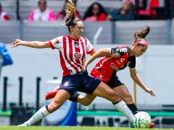 Invicto solo hay uno. Líder general, campeón y dueño del futbol femenil en México. IMAGO7