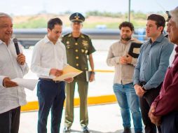 El Presidente López Obrador realizó este recorrido de supervisión acompañado por varias autoridades. TWITTER/@samuel_garcias