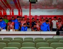 Los jugadores salieron todos juntos en un intento por reflejar unidad. IMAGO7
