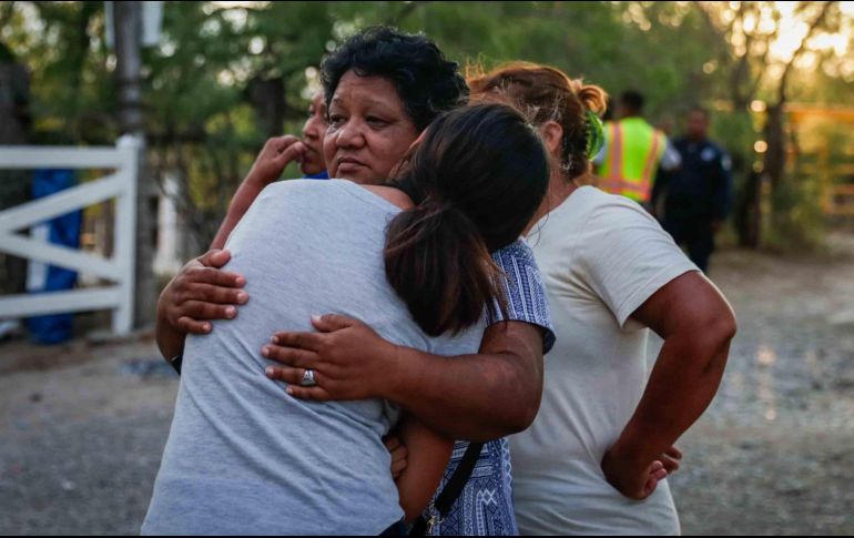 López Obrador envía un abrazo a los familiares de los mineros y asegura que se hará todo lo posible por llevar a cabo su rescate. SUN / ARCHIVO
