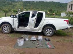 En el aseguramiento no hubo detenidos, por lo que el arsenal fue puesto a disposición de un agente del Ministerio Público de la Federación. ESPECIAL /