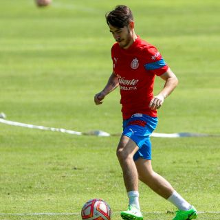 Jesús "Canelo" Angulo, ¿Cerca de reaparecer con Chivas?