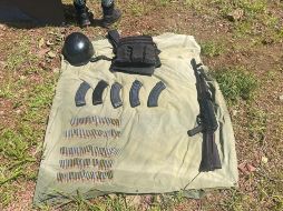 Ejército asegura armas y material bélico en Mazamitla