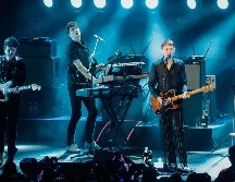 Alex Kapranos, vocalista de la agrupación conformada en 2001, los animó para acudir al concierto. EL INFORMADOR / ARCHIVO