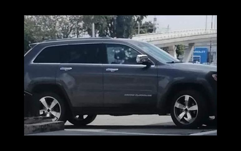 El hijo del alcalde de Celaya fue atacado a balazos en el estacionamiento de una farmacia. ESPECIAL