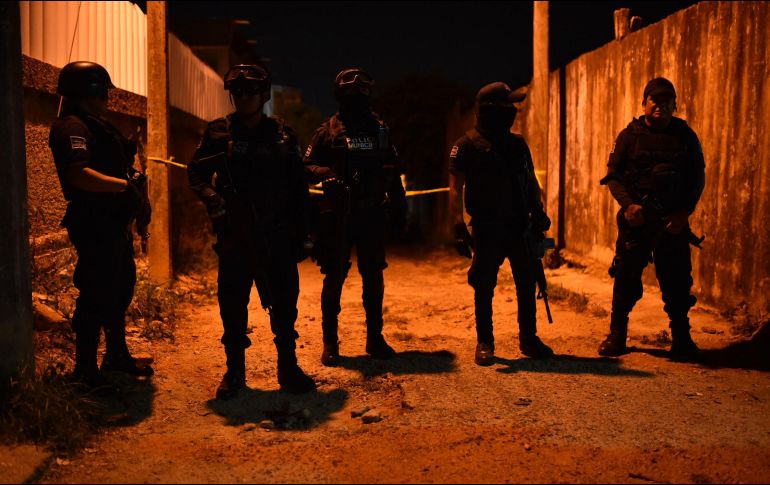 La comisaría zapopana recibió el reporte vía el número de emergencias 911 alrededor de las 23:45 horas del jueves de varias personas golpeadas y atadas de sus manos. NTX / ARCHIVO