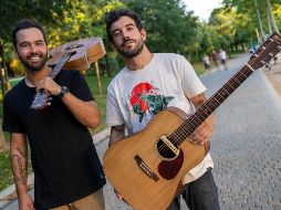 Ángel Reyero y Fernando Fú deciden emprender su proyecto de Paralelo 40 para poder compartir con el mundo sus “historias de 3 minutos”. CORTESÍA