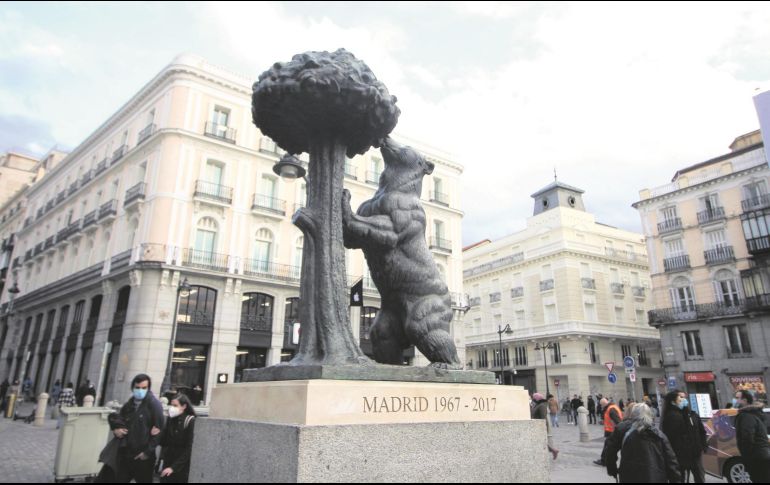 La estatua del Oso y el Madroño, obra de Antonio Navarro Santafé. EL INFORMADOR/F. González