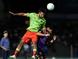 Los Bravos jugaron con un hombre menos desde el minuto 13, pero supieron resistir. IMAGO7/M. Tapia