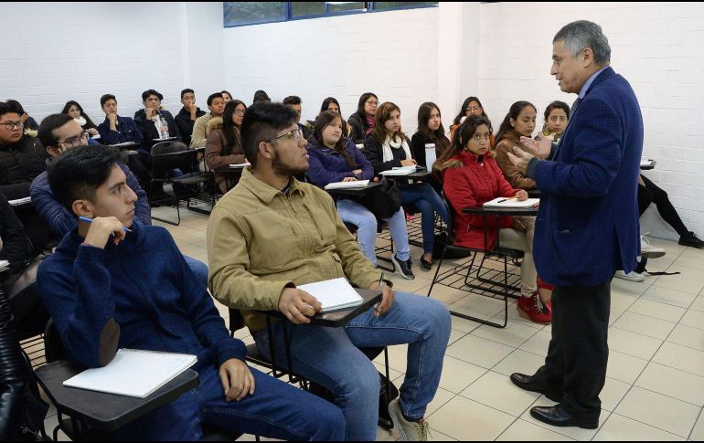Se invita a los profesores de todos los niveles y padres de familia, a evitar el abandono escolar, mediante la construcción de soluciones. EL INFORMADOR/ Archivo