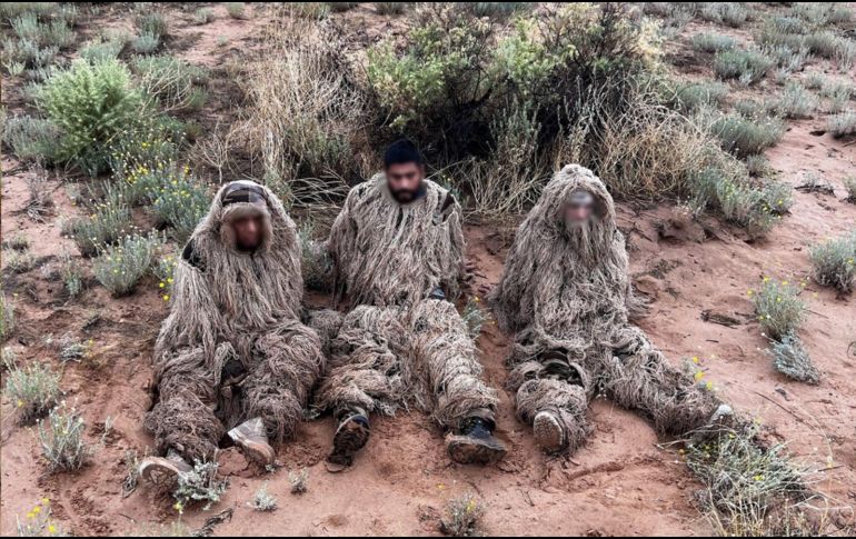 Los agentes del Sector El Paso y de Santa Teresa (Nuevo México) fueron felicitados por interceptar a los tres migrantes. TWITTER/@USBPChiefEPT