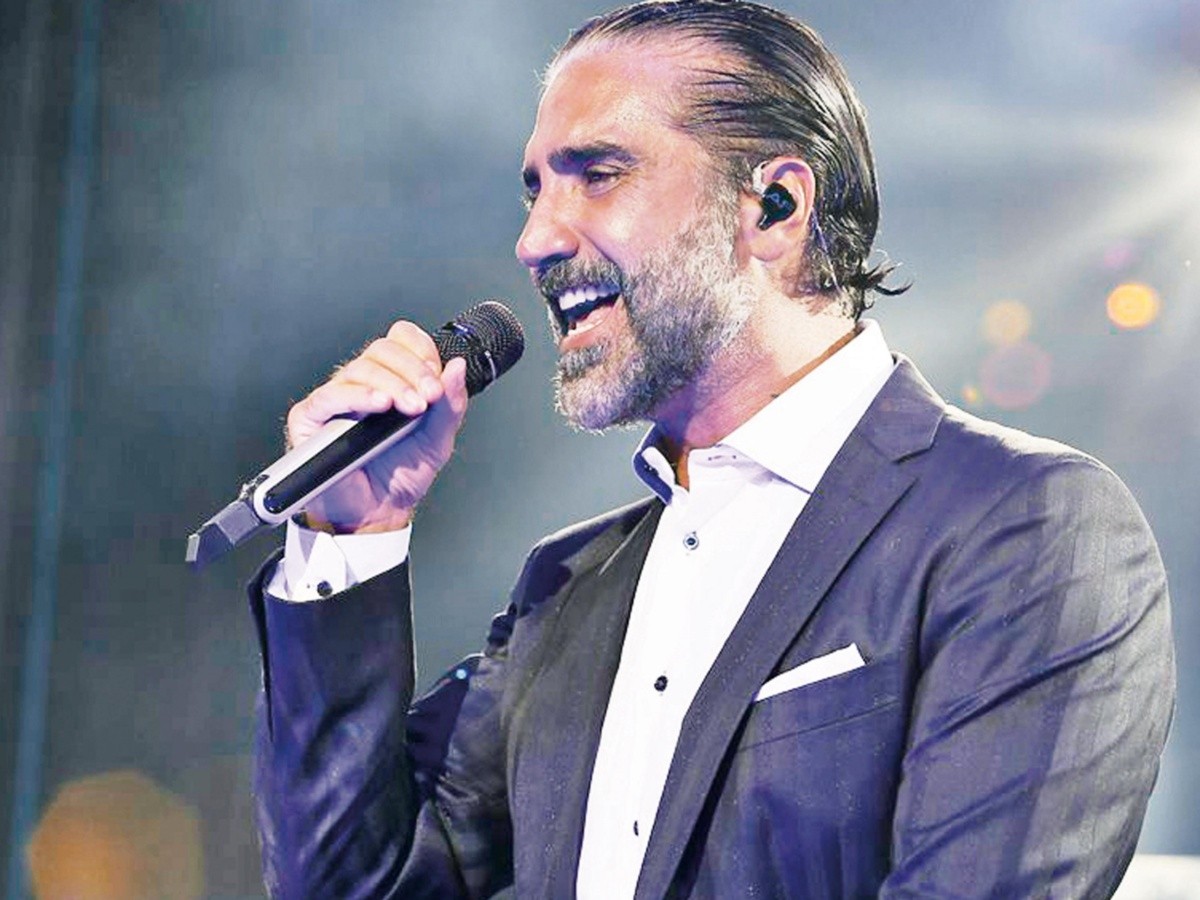 Alejandro Fernández: El cantante estrena look y lo critican en redes  sociales | El Informador