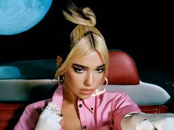 Aunque ahora Dua Lipa es una de las artistas más conocidas mundialmente, comenzó como todos, con un sueño por el que tuvo que escalar dese abajo para alcanzarlo. AP / ARCHIVO