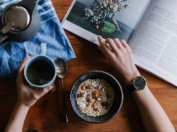 Seguir estos consejos hará de tu rutina matutina un hábito saludable. UNSPLASH/The 5th