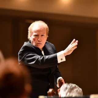 Enrique Arturo Diemecke viene a México para dirigir la OECCh