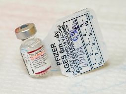 La nueva actualización analizó los diagnósticos de COVID-19 reportados entre marzo y junio en el estudio actual de Pfizer sobre la vacuna de tres dosis. AP/M. Altaffer