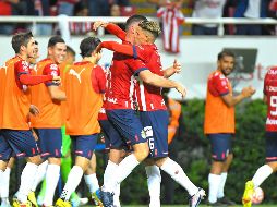 En el gol de Ormeño, quedó claro que en el vestidor es muy querido. IMAGO7