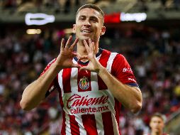 Tras cortar la mala racha, el delantero de Chivas podría retomar la confianza que en algún momento lo llevó a ser el mejor atacante mexicano de la Liga MX. IMAGO7