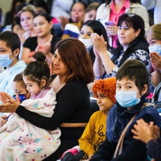 Garantizan atención integral para niños con cáncer; buscan hacerlo ley
