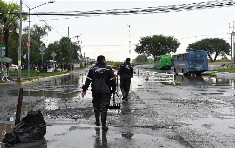 Las estaciones meteorológicas de Lomas del Sur y San Sebastián registraron 46.7 y 41.7 milímetros de lluvia, respectivamente. ESPECIAL/UEPCBJ