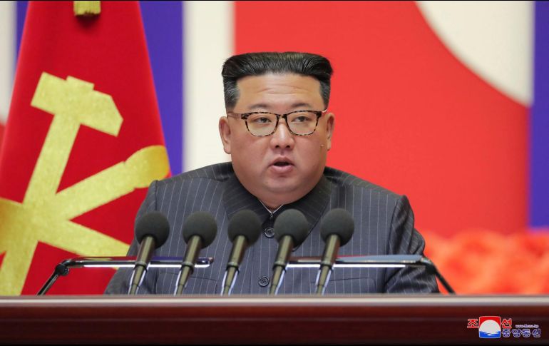 El líder norcoreano, Kim Jong-un proclamó el 11 de agosto la victoria sobre el virus. AP/ARCHIVO