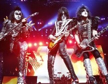 KISS replicó la noticia compartiendo el póster promocional del encuentro que los recibirá el 4 de diciembre en Ciudad de México de este año. EFE / ARCHIVO