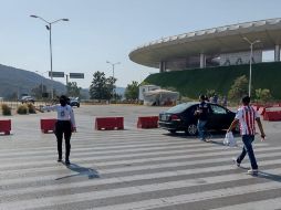 Las autoridades no especificaron cuántos elementos de la Policía Vial en total realizarán el despliegue en el recinto de las Chivas. ESPECIAL