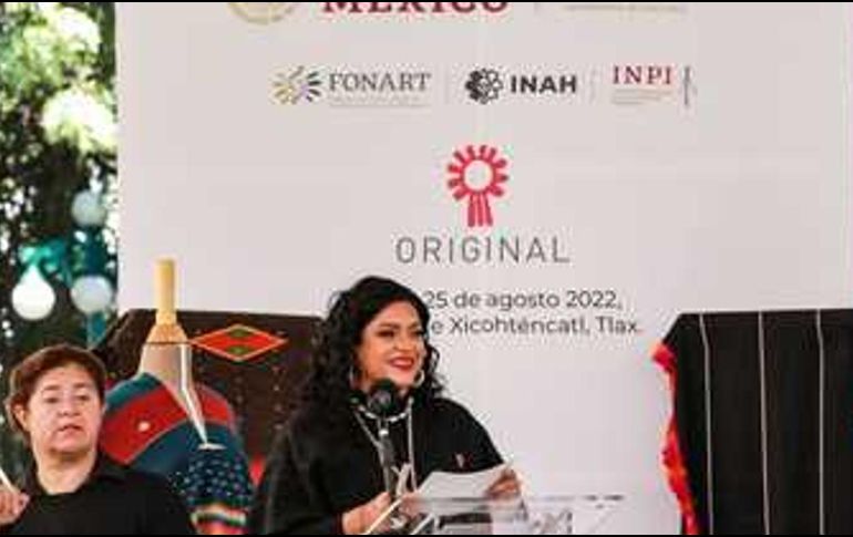 Alejandra Frausto presentando la importante ceremonia. ESPECIAL/Secretaría de Cultura