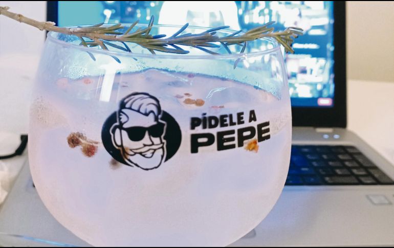 Un refrescante gin preparado con ingredientes que se consiguen en la plataforma. EL INFORMADOR/F. González