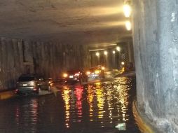 La lluvia dejó afectaciones en algunas vías de la ciudad. ESPECIAL