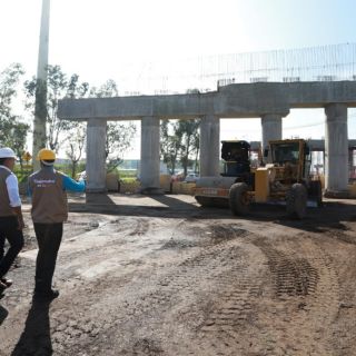 ¿Cómo va la obra del puente vehicular de la L4 en Adolf Horn?
