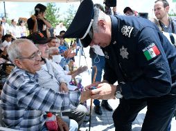 Estos aparatos brindan a sus cuidadores la tranquilidad de una pronta y segura localización por parte de las autoridades municipales, en caso de un eventual extravío. ESPECIAL