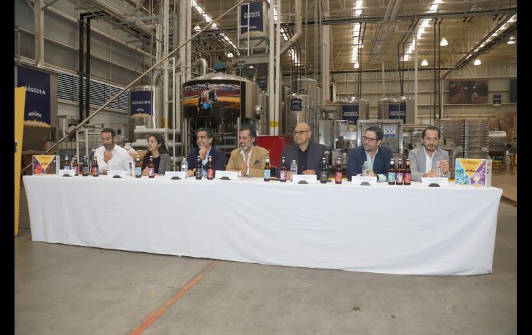 Jesús Briseño, Francis Hurtado, Salvador Villaseñor Aldama, Alfredo Aceves Fernández, Ricardo Meza, Gabriel Arias Salles y Antonio Martin del Campo. GENTE BIEN JALISCO/Claudio Jimeno