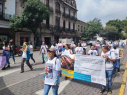 Desde temprana hora comenzaron a reunirse en la Glorieta de las y los Desaparecidos para emprender una marcha pacífica hacia el Palacio de Gobierno. ESPECIAL