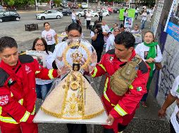 La Virgen de Zapopan arribó en manos de elementos de la Coordinación Municipal de Protección Civil y Bomberos de Guadalajara. EL INFORMADOR/A. Navarro