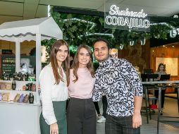 Ana Laura Olivo, Adriana Olivo y Max Ávalos. GENTE BIEN JALISCO/Jorge Soltero