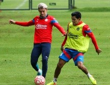 En este Apertura 2022 el Guadalajara presume una de las mejores defensas del torneo, pues a pesar de que cuentan con la zaga más joven de toda la Liga MX, el chiverío se ha posicionado como un equipo seguro en su última línea. IMAGO7