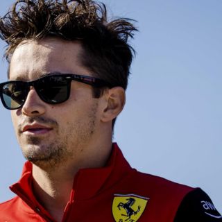 Ante la escapada de Verstappen, Leclerc ve a "Checo" Pérez como el rival a vencer