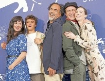 De izquierda a derecha: Griselda Siciliani, Iker Sánchez Solano, Alejandro González Iñárritu, Daniel Giménez Cacho y  Ximena Lamadrid. AP