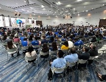 El arzobispo de Guadalajara, José Francisco Robles Ortega, preside la celebración eucarística por el 60 aniversario de la UNIVA. EL INFORMADOR/A. Navarro