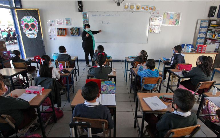 Concluyen que la eliminación de grados escolares o sustitución por fases de aprendizaje resulta contraria a la propia Ley y a la Constitución. EL INFORMADOR/A. Camacho